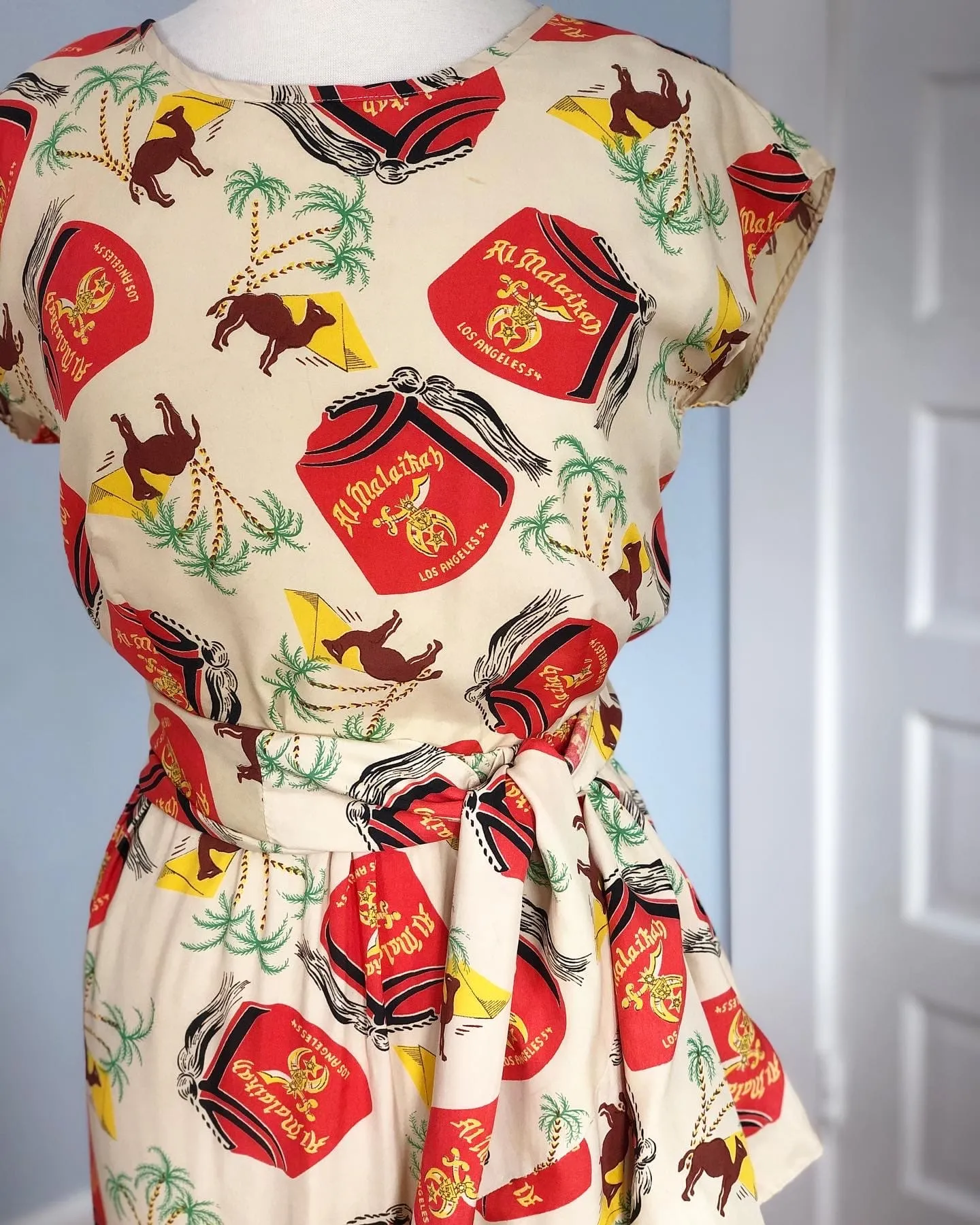 Custom Made 3 Piece Cocktail Ensemble in 1950s "Al Malaikah Temple of Los Angeles" Shriners Novelty Print Cold Rayon Fabric